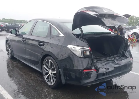 2024 Honda Civic Touring from USA, damaged, VIN 2HGFE1F9XRH324588